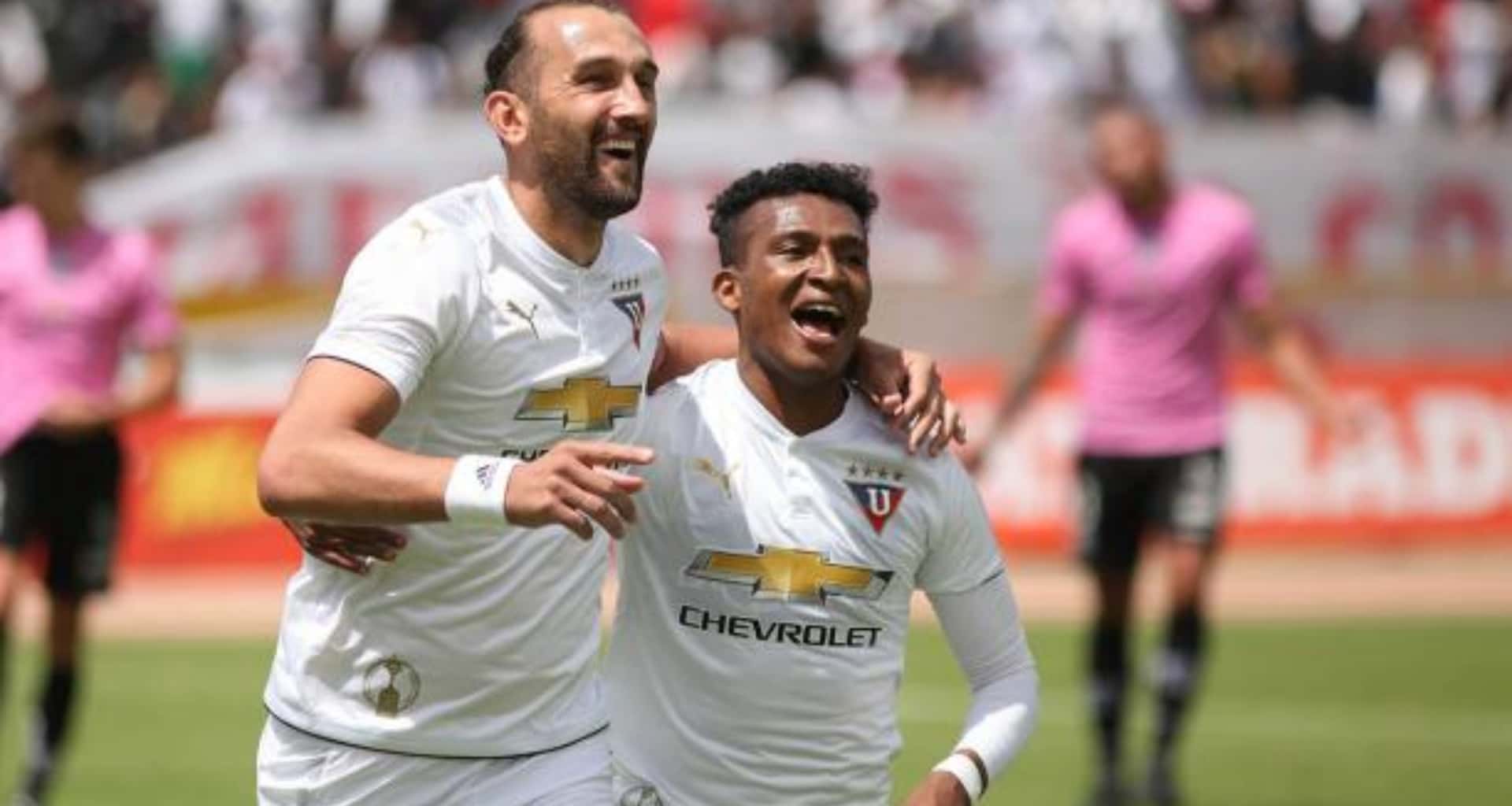Hernán Barcos tuvo que empezar desde abajo e hizo un confesión sobre cómo conseguía comida en sus primeros pasos en el fútbol