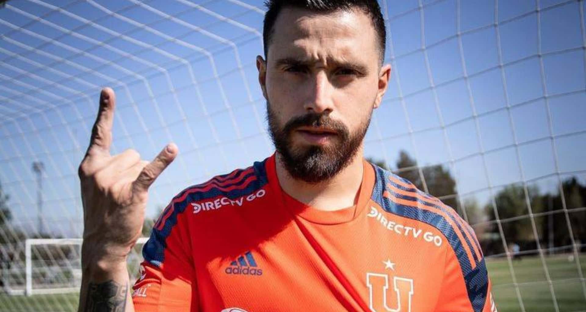 Hernán Galíndez no está pasando su mejor momento en Universidad de Chile así como su entrenador, Santiago Escobar