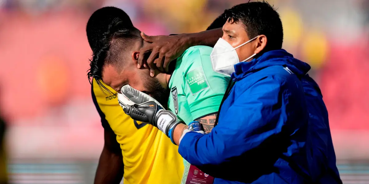 Hernán Galíndez se ha ganado el reconocimiento de los hinchas en la Selección Ecuatoriana dado que sus acciones demostraron que tiene amor por los colores, mucho más que otros que le dieron la espalda a la Tri