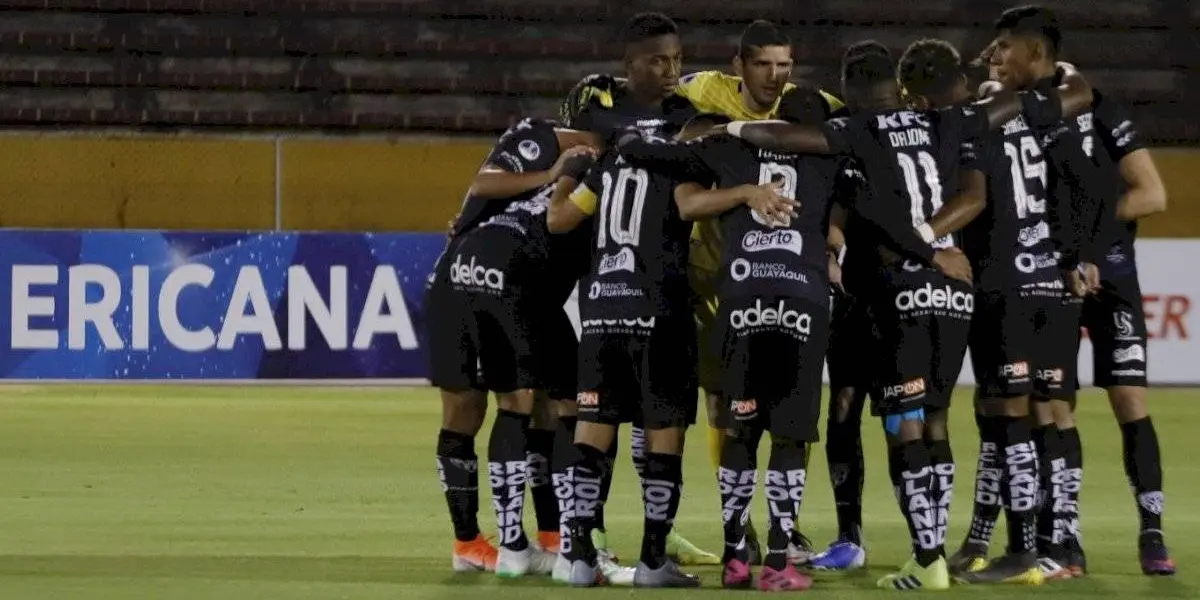 IDV jugará la final de la Sudamericana ante Colón, que tiene un portero experto en atajar penales