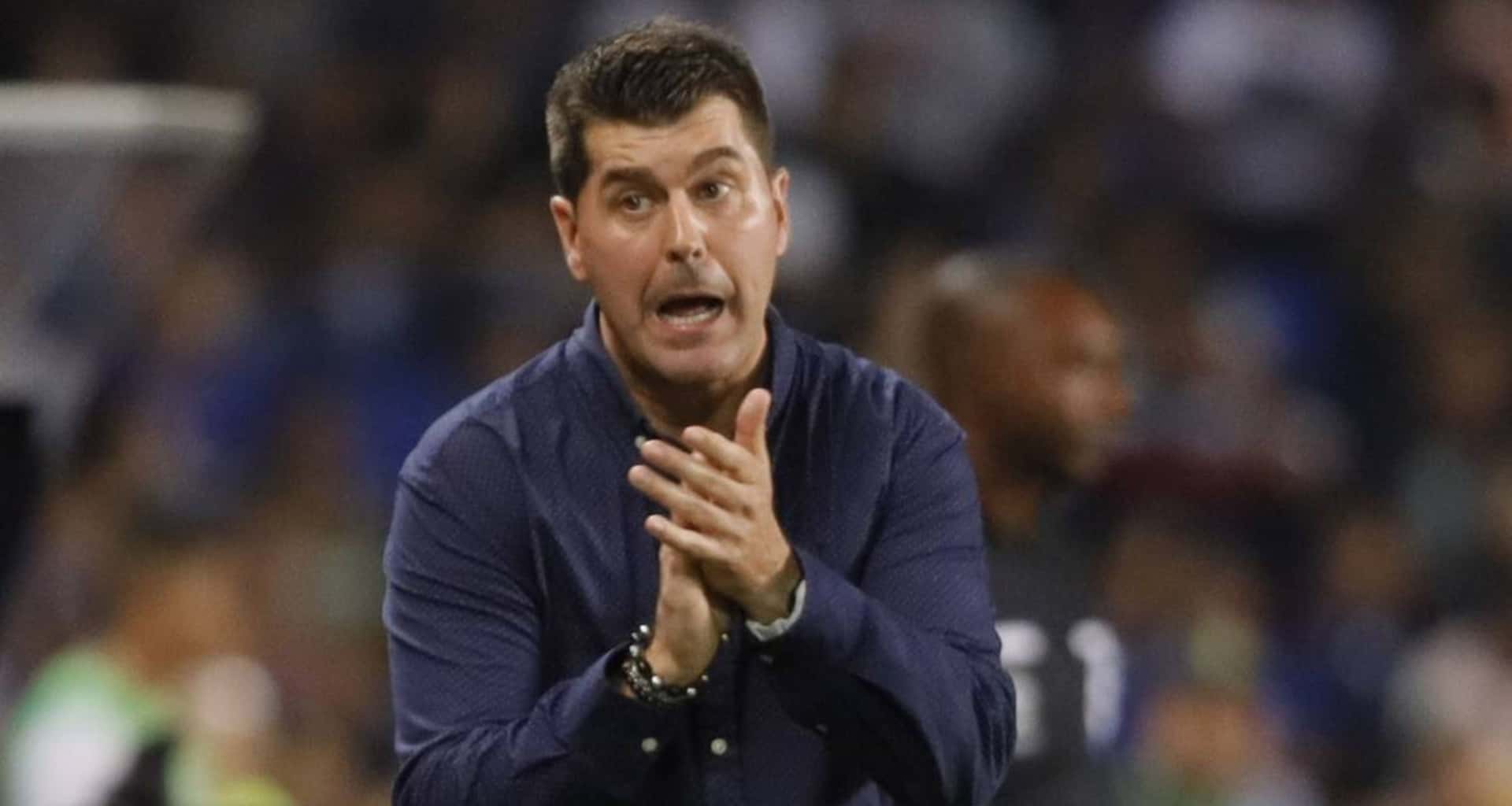 Ismael Rescalvo finalmente quiere jugadores para Emelec aunque de inicio cerraron las puertas a esta posibilidad