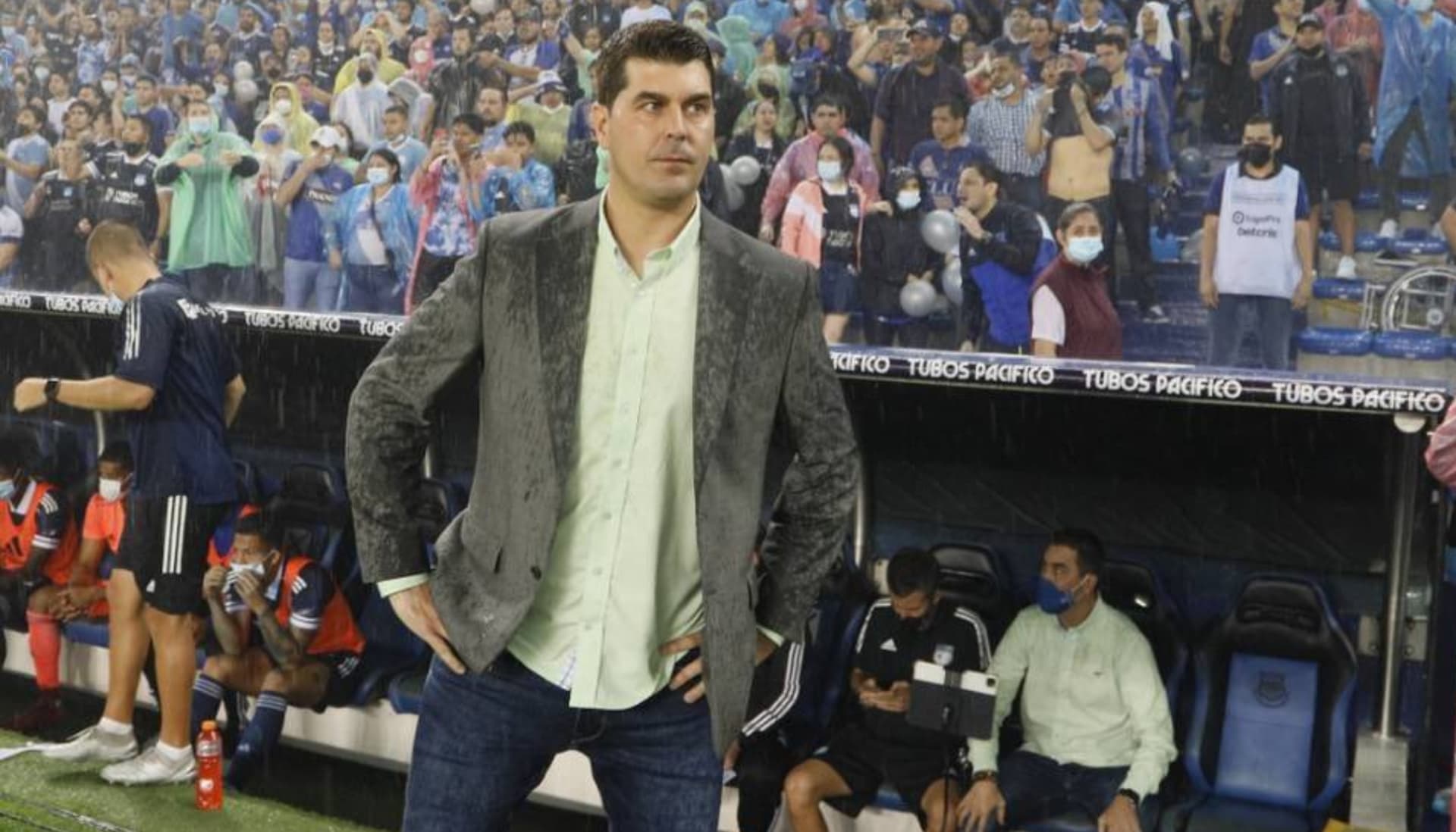 Ismael Rescalvo volvió a poner una excusa luego de la derrota sufrida ante del Delfín de Manta