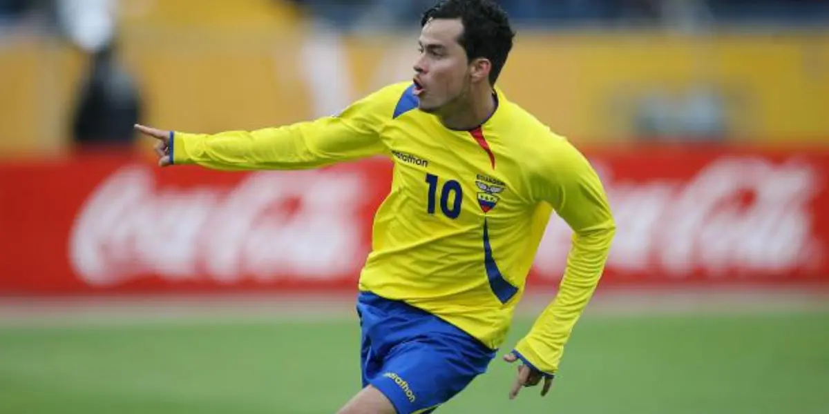 Jaime Iván Kaviedes no se ha olvidado de jugar y brilla en cada partido de exhibición que da. El Nine es mejor que muchos de los llamados a la Selección Ecuatoriana a sus 43 años