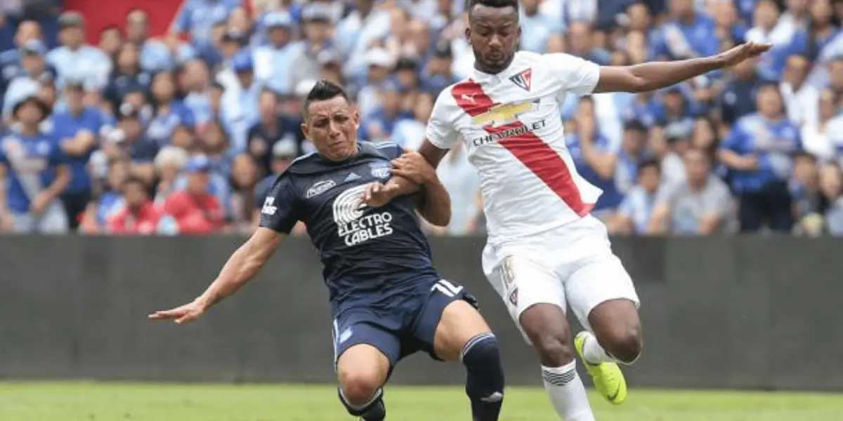 Jefferson Orejuela estuvo presente en el partido entre Liga de Quito ante Aucas en el Rodrigo Paz Delgado