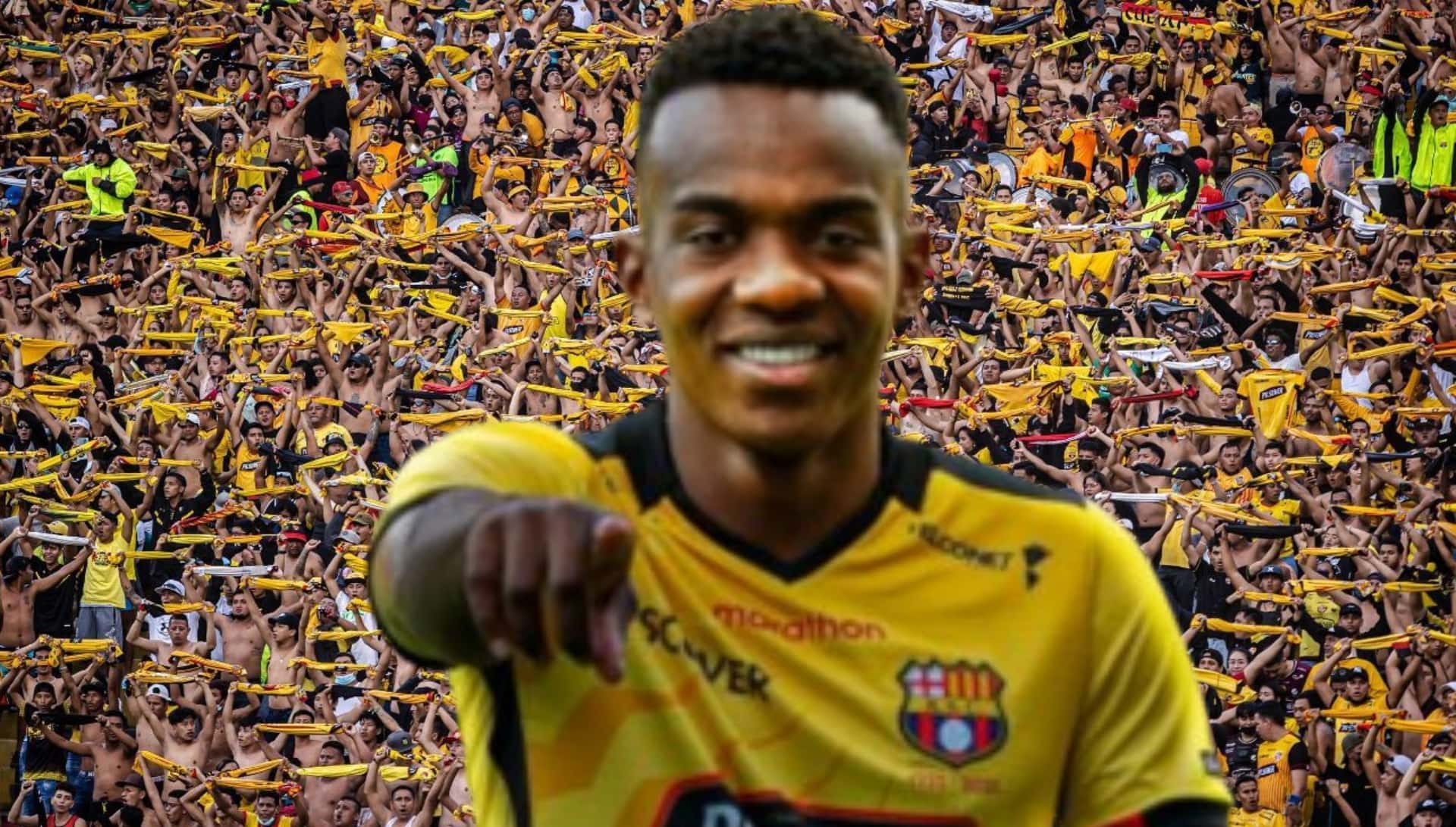 Johnny Quiñónez y la hinchada de Barcelona SC