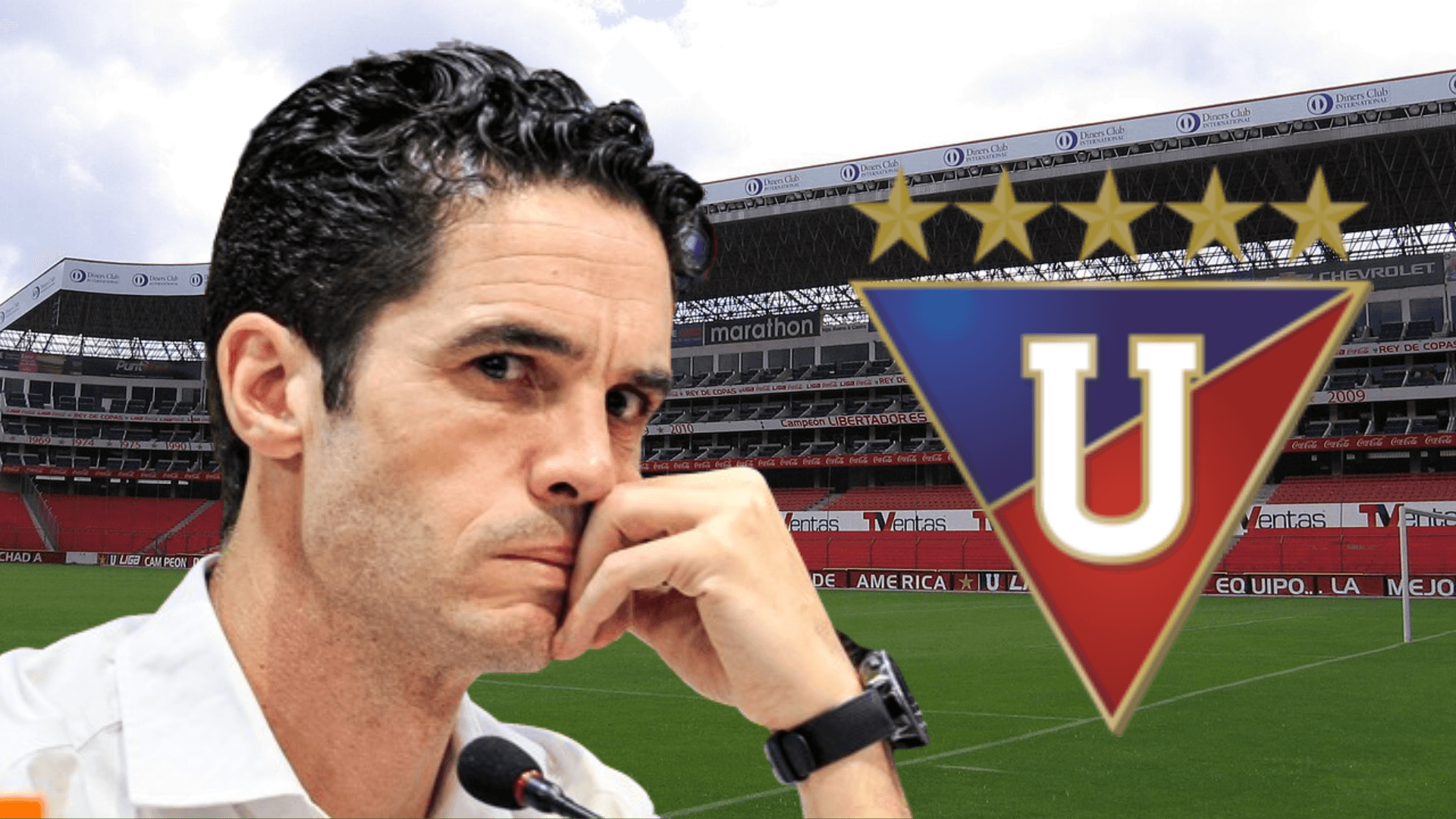 Josep Alcácer en el Estadio Rodrigo Paz Delgado (Foto tomada de: Wikipedia/Liga de Quito)