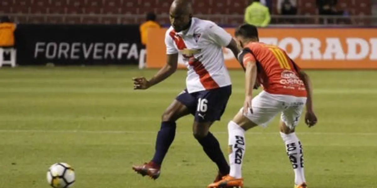 Julio Angulo fue titular con Orense en el empate parcial ante Liga de Quito en condición de loca. Sorprendió porque parece el mismo de IDV y no el de LDU. Mira lo que hizo