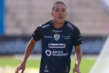 Kendry Páez se estrenó en el campeonato ecuatoriano de fútbol