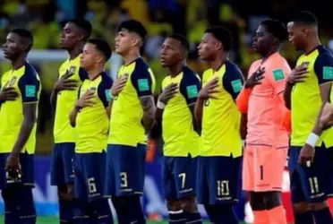 La Selección Ecuatoriana entrena de cara al Mundial y hay puestos que están copados, por lo que deben pelear por su titularidad