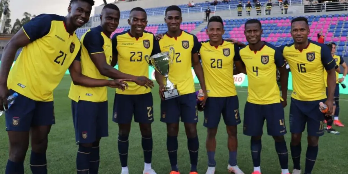 La Selección Ecuatoriana está borrando con el codo lo que ya hizo con la mano en los primeros partidos de Eliminatorias. Pasaron de ser un gran combinado a ser cuestionados porque hay jugadores demás en las convocatorias