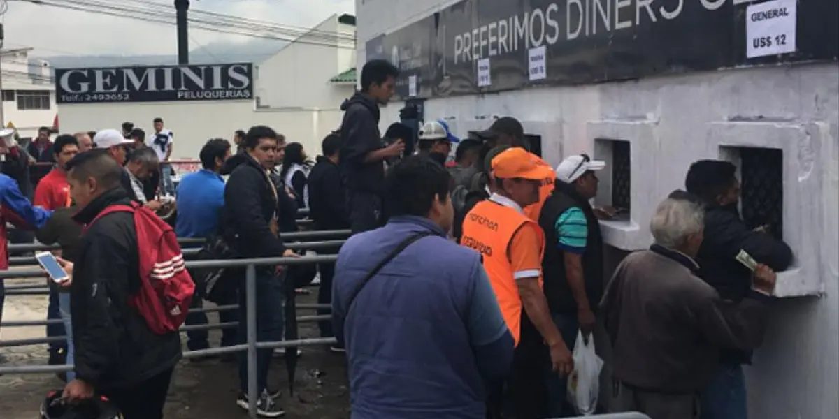Liga de Quito ha decidido que las mismas entradas compradas por los hinchas, antes que el partido se cancelara, se ocuparan sin problema.