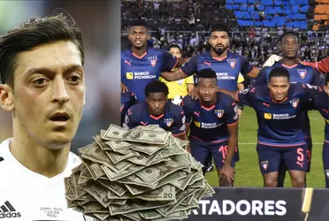 Liga de Quito puede tener una salida al apuro económico que tiene en estos momentos, porque el equipo que es dueño Mesut Özil pretende comprar un jugador del club