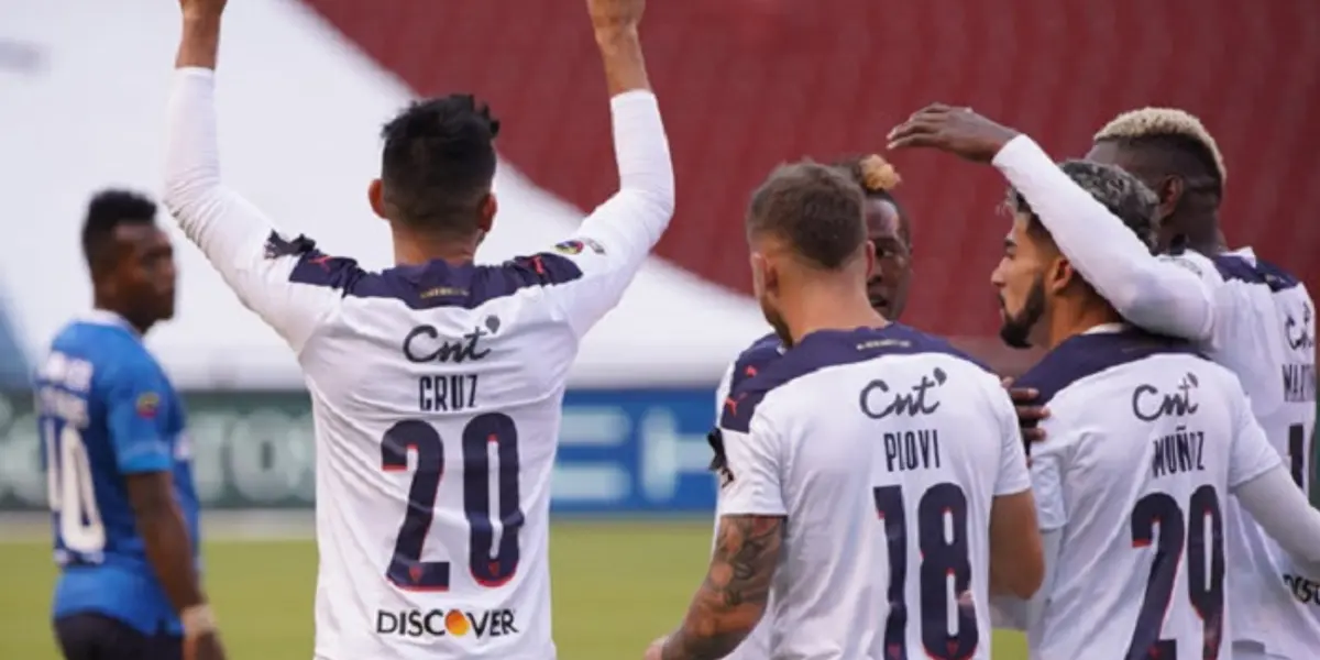 Liga de Quito sigue peleando la Segunda Etapa con puntos altos en la plantilla que mientras estuvo Pablo Repetto no mostraron lo mismo. Hay una gran diferencia