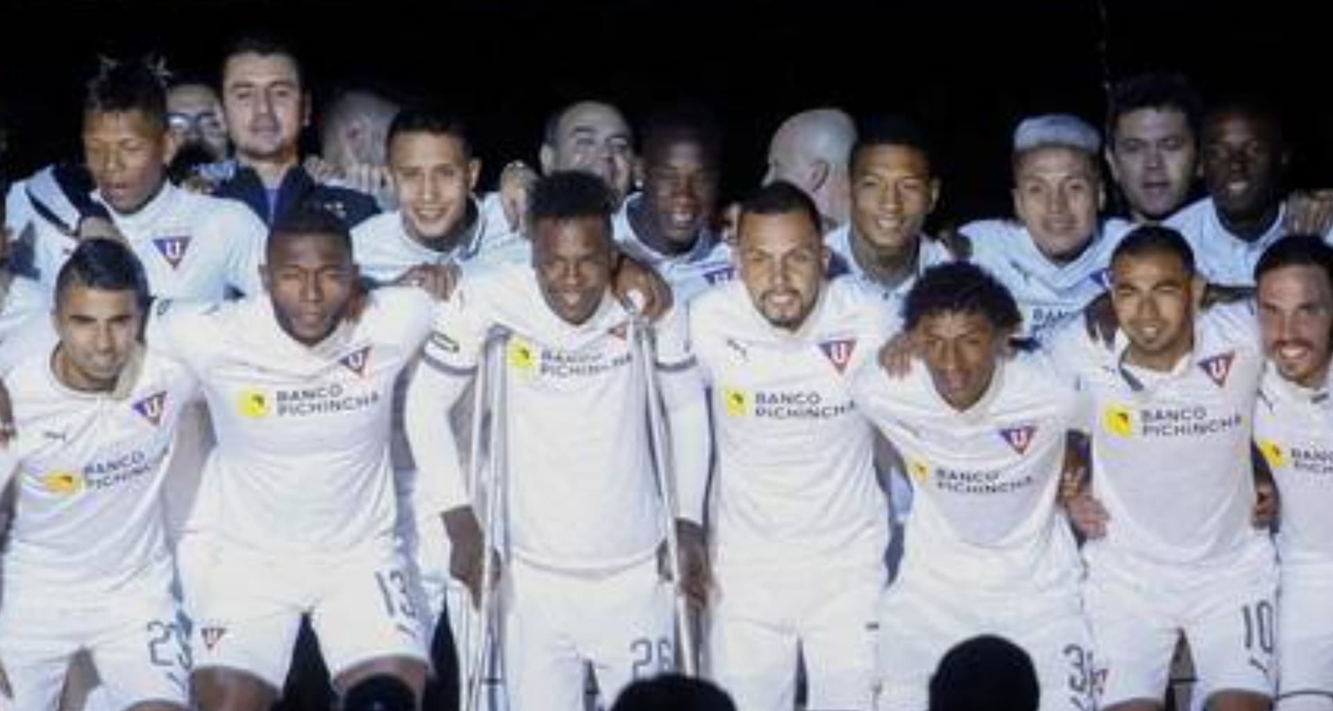 Liga de Quito tiene nuevo refuerzo y por medio de las redes sociales lo hicieron oficial. Se trata de Zaid Romero que ha estado involucrado en escándalos y lo sacaron junto a varios de sus compañeros