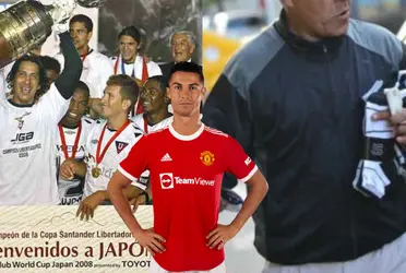 Liga de Quito tuvo un equipo soñado en el 2008 ganando la Copa Libertadores y luego disputando el Mundial de Clubes ante el Manchester United de Cristiano Ronaldo pero ahora su vida dio un giro y vende medias