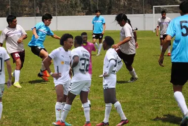 Liga de Quito visitó a Delfín por la punta