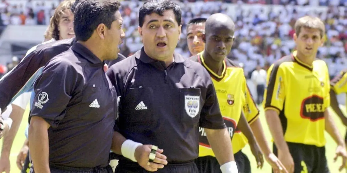 Lo que cobra Byron Moreno en el fútbol amateur como árbitro