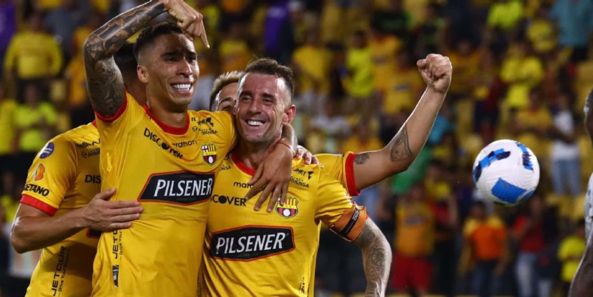 Lo que hacen los jugadores de Barcelona SC en lugar de entrenar