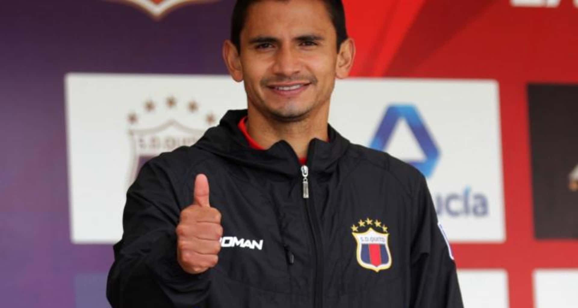 Luis Fernando Saritama tiene una nueva labor para este 2022. Tiene el objetivo de sacar adelante a Deportivo Cuenca como su Director Deportivo ¿Gana un sueldo?