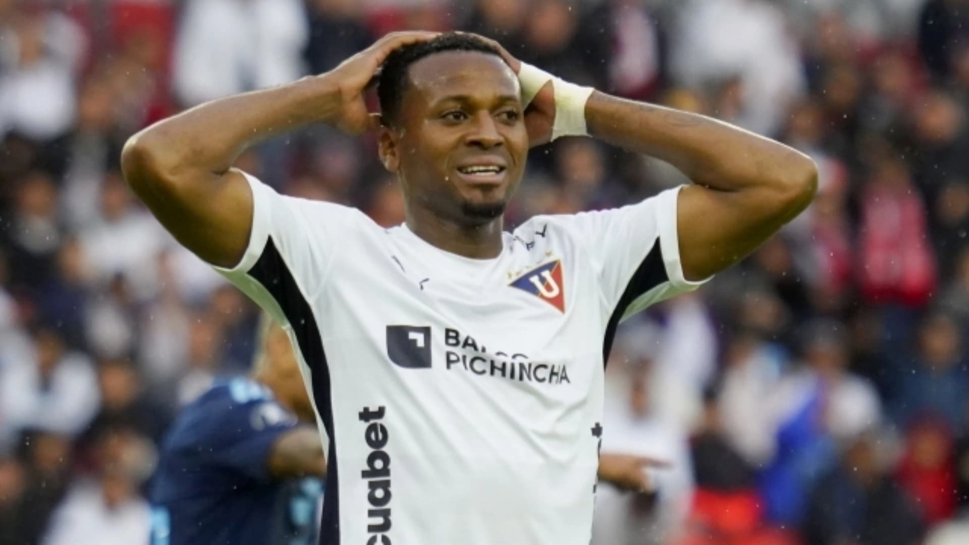 Michael Estrada jugador ecuatoriano