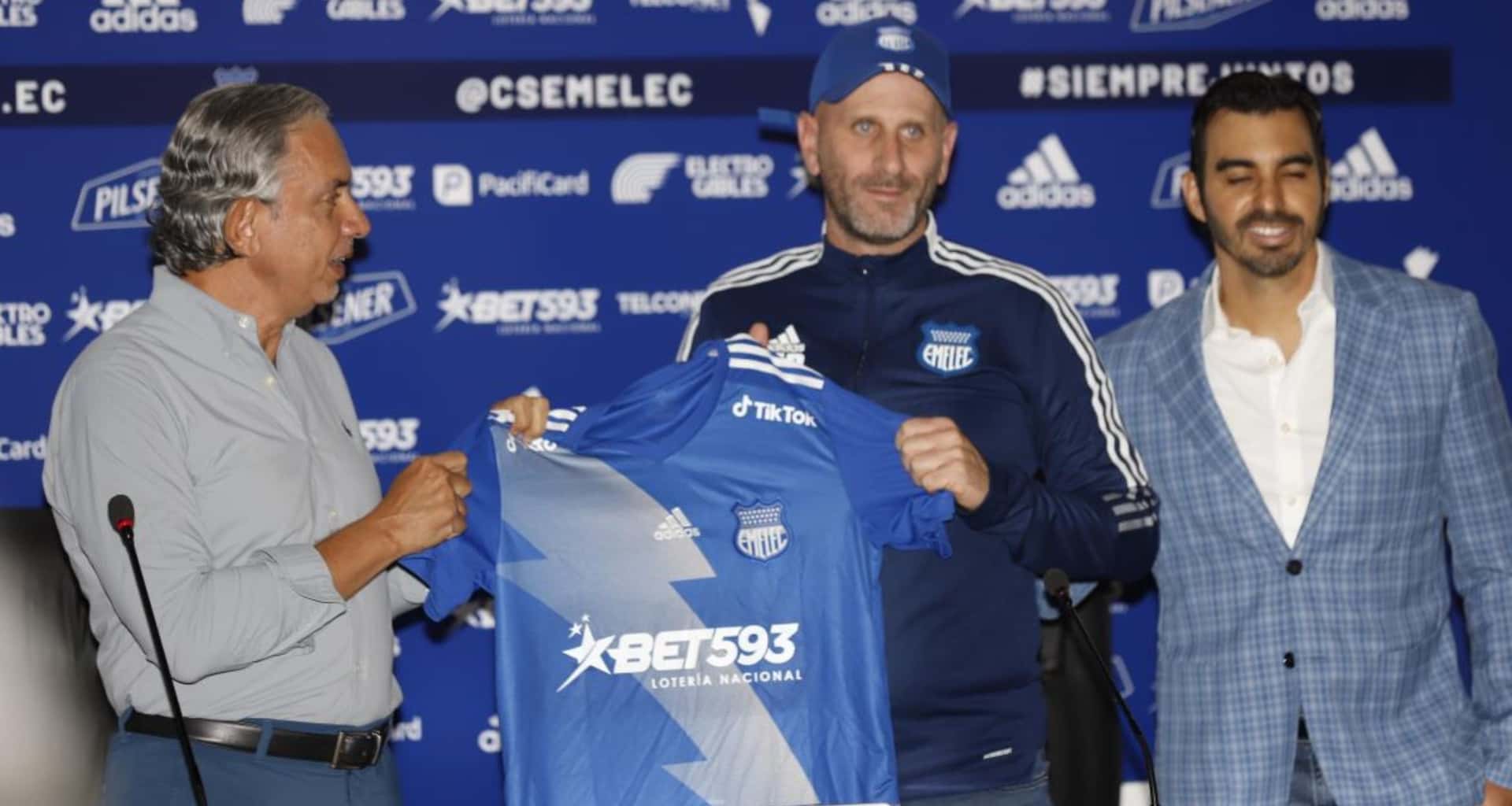 Miguel Rondelli habló sobre la supuesta trinca que le armaron Emelec