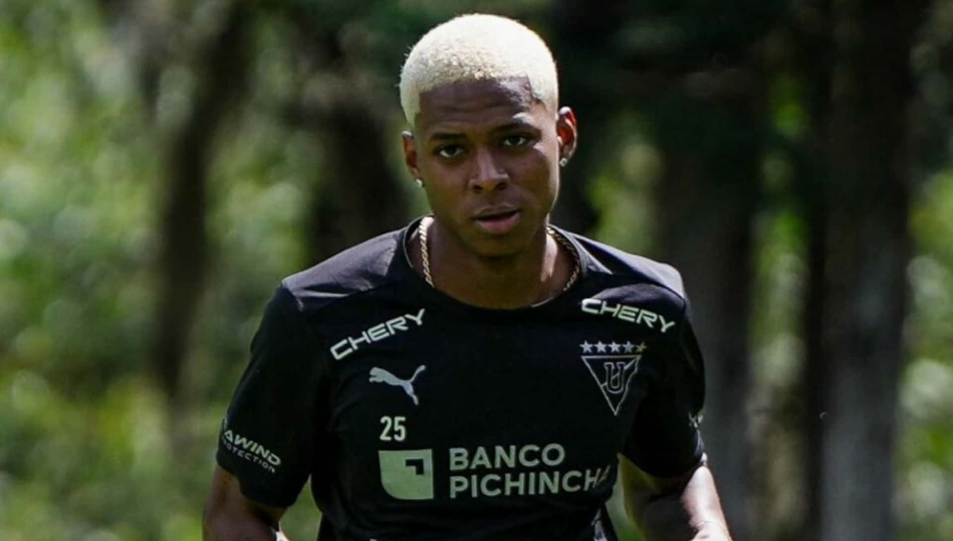 Nilson Anguilo jugador ecuatoriano