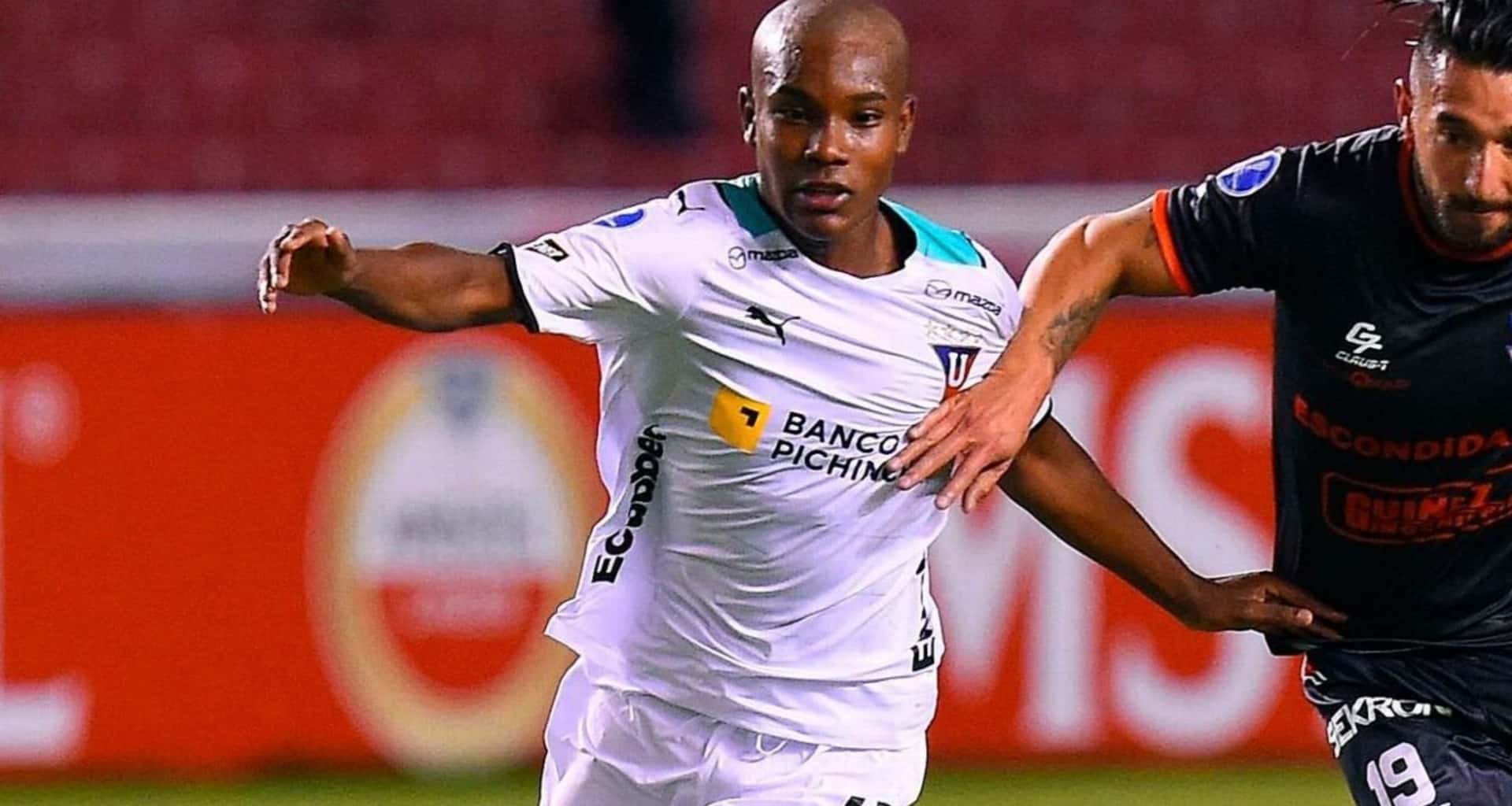 Oscar Zambrano ha sido de los mejor que tuvo Liga de Quito en el 2022 y se rumoró que sería vendido a la MLS