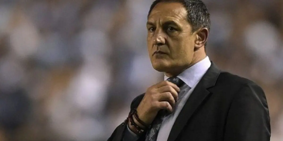 Pablo Marini habló de los cambios que hizo en Liga de Quito que casi le cuestan el partido ante Tècnico Universitario