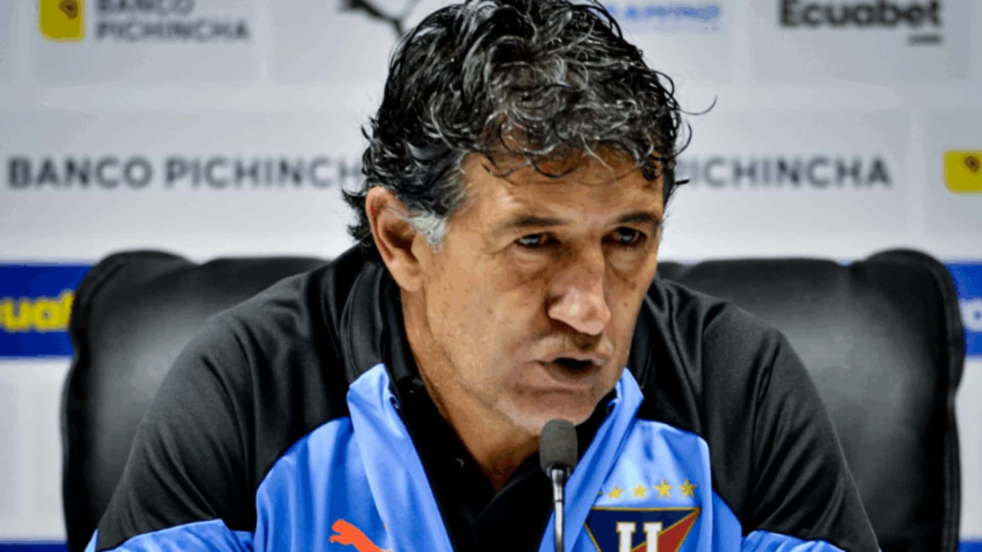 Pato Hurtado entrenador ecuatoriano