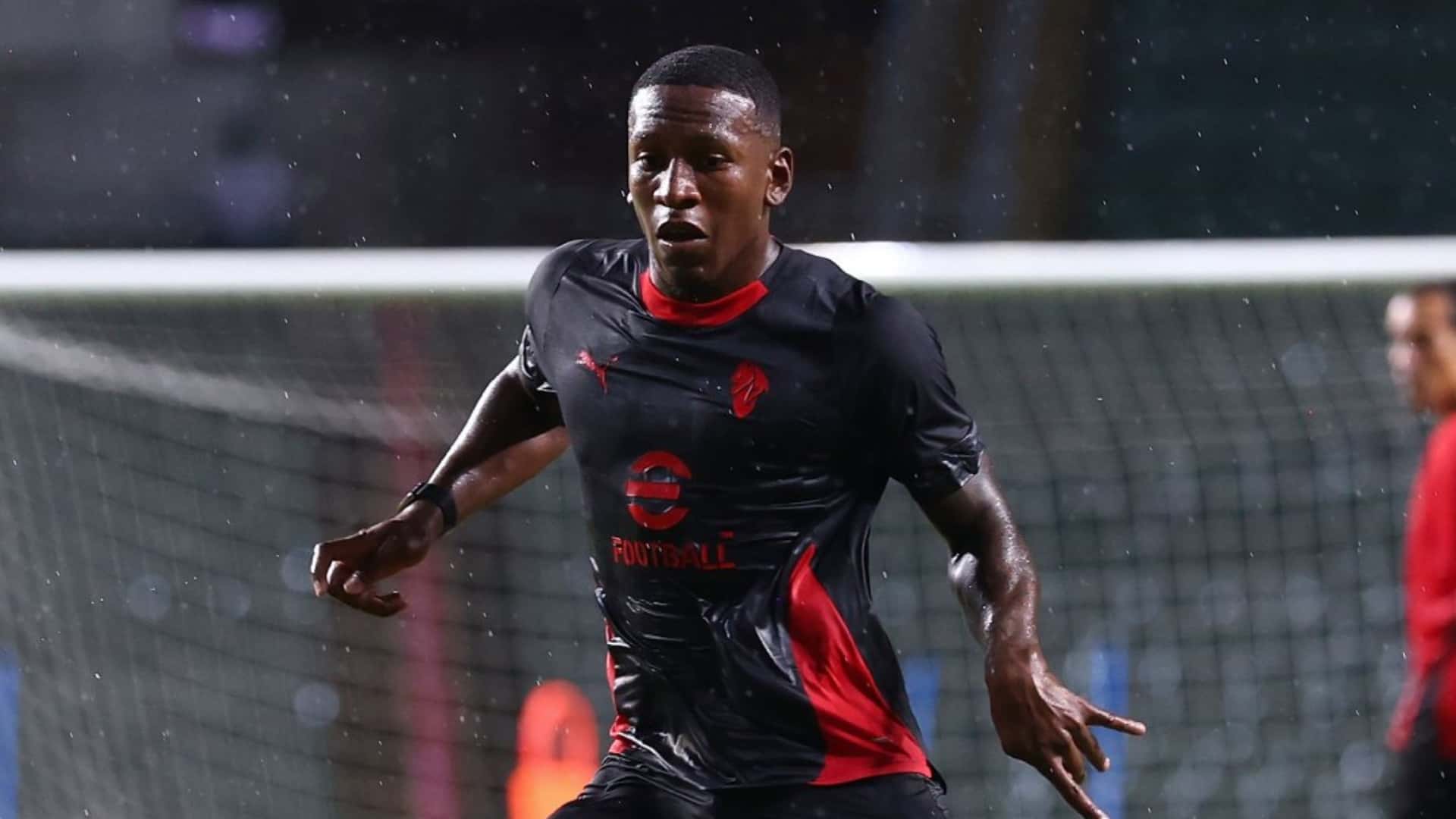 Pervis Estupiñán / Foto: AC Milan