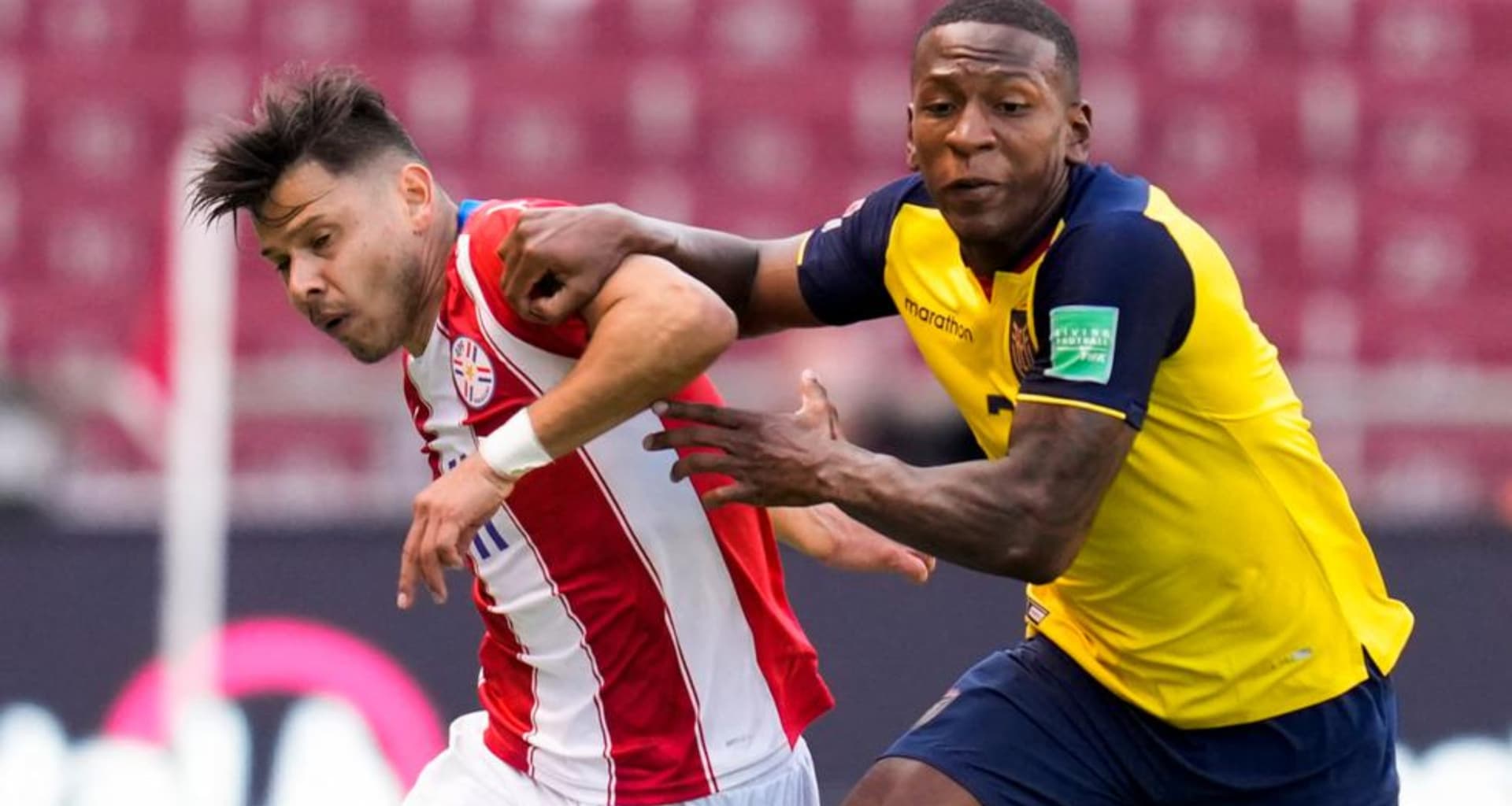 Pervis Estupiñán ha marcado una irregularidad por la banda izquierda de la Selección Ecuatoriana, pero pese a ello dijo estar motivado porque la confianza de Gustavo Alfaro lo mantiene titular pese a que muestra una de cal y una de arena