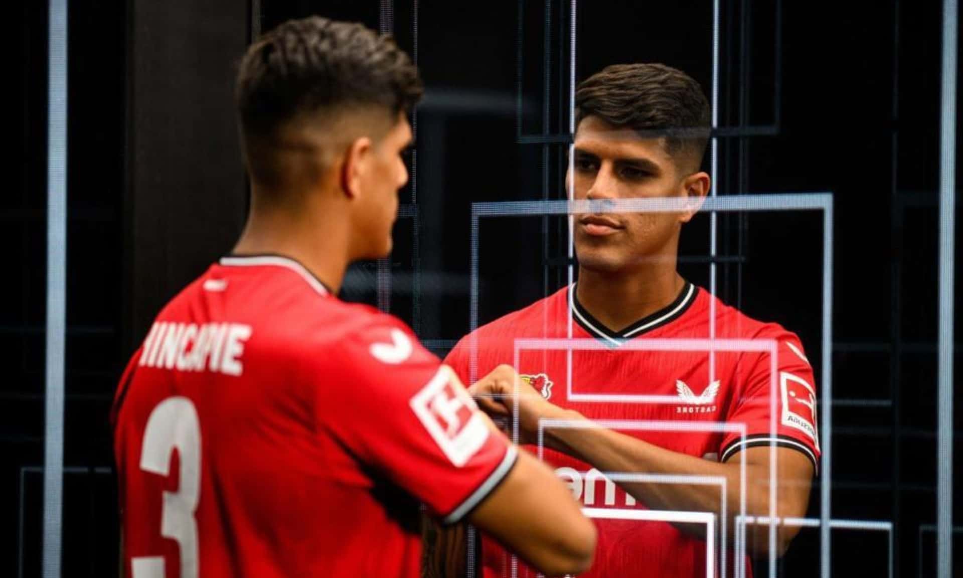 Piero Hincapié jugará su primer partido por Bundesliga, y el Bayer Leverkusen tomó una decisión
