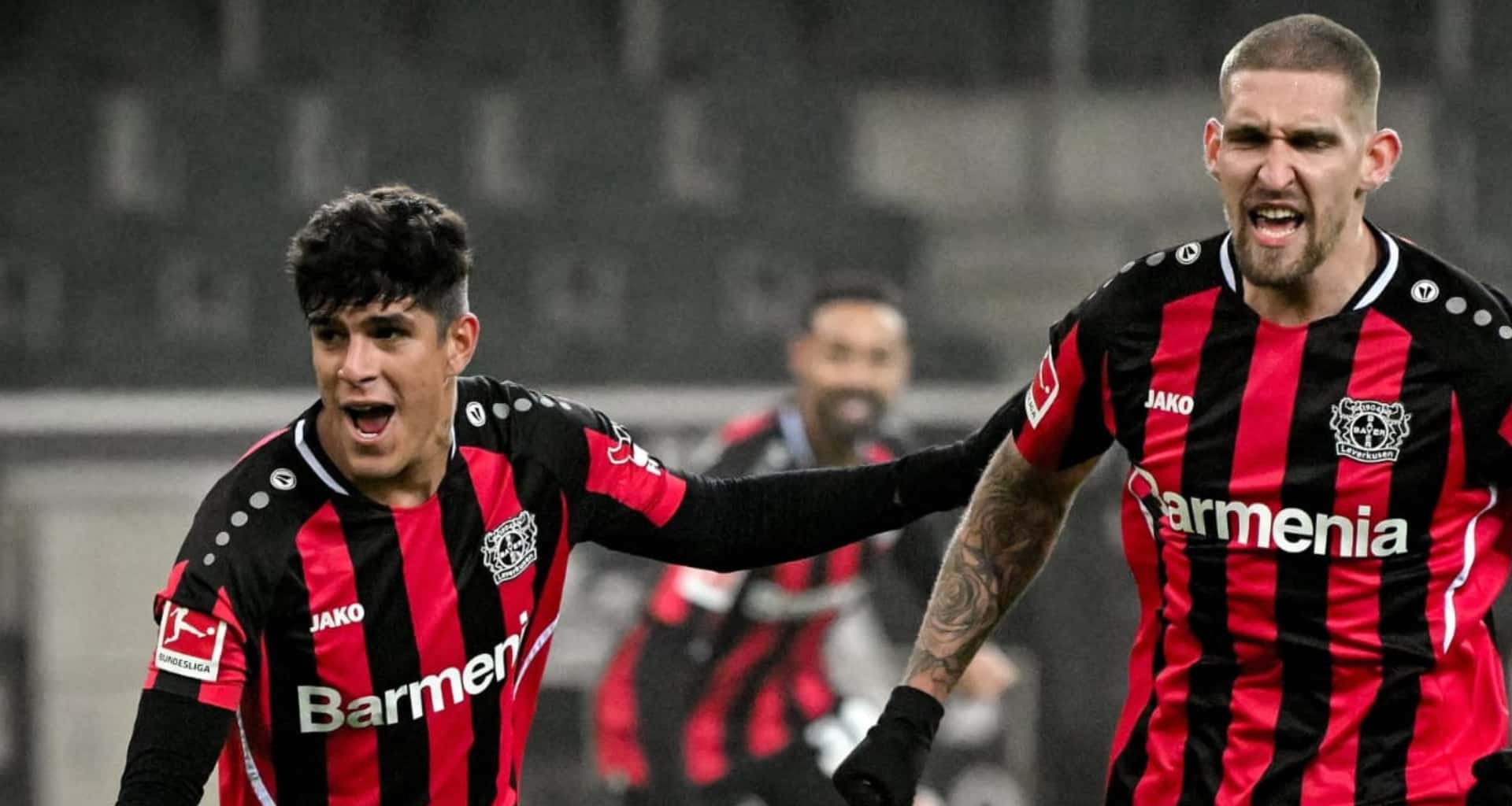 Piero Hincapié se mandó una jugada de crack en el partido que jugó como titular por la Bundesliga