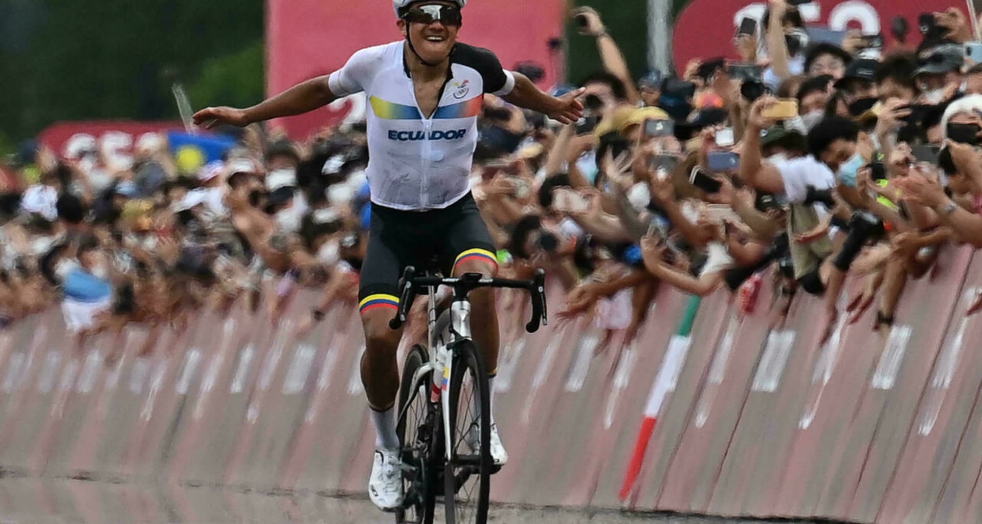 Richard Carapaz logró ponerse la medalla de oro en el pecho, siendo la segunda para Ecuador en la historia de Juegos Olímpicos