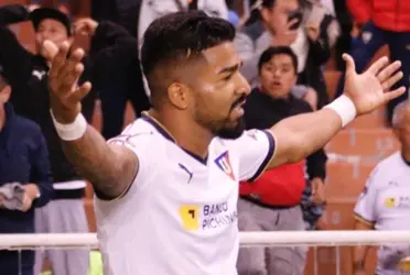 Rodrigo Aguirre había sido un nombre que estuvo rondando en Emelec, siendo tema en la prensa de Guayaquil, y en Liga de Quito los hinchas pedían su regreso