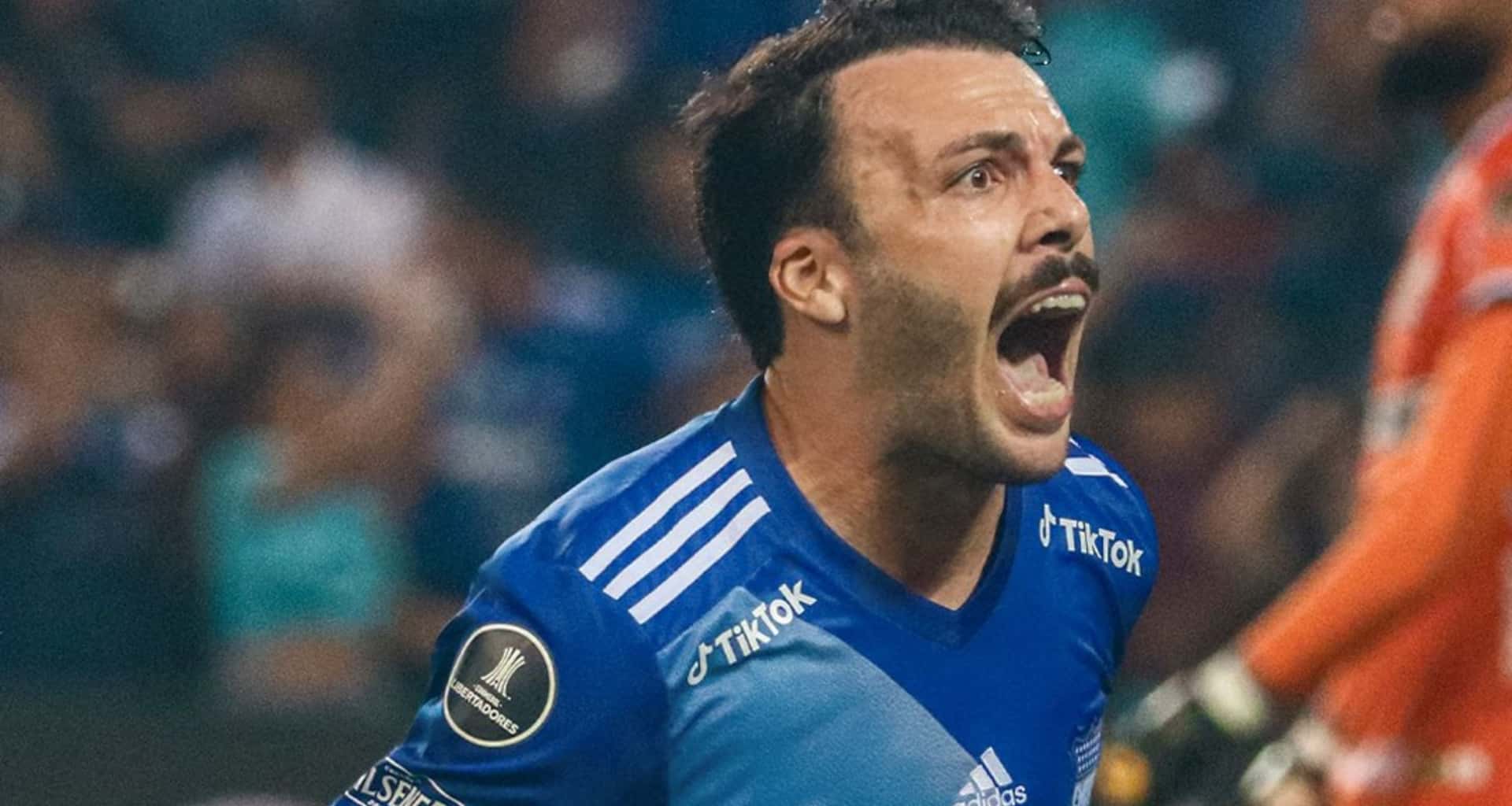 Sebastián Rodríguez buscó su salida de Emelec para el 2023 y finalmente le dieron una respuesta