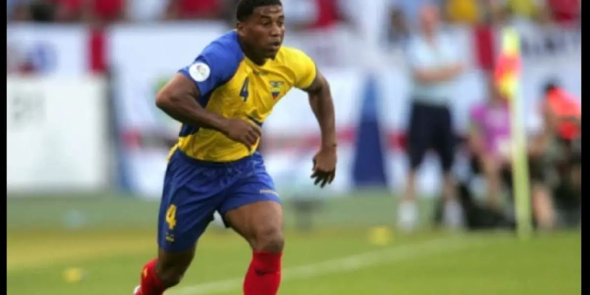 Ulises de la Cruz es uno de los jugadores históricos del fútbol ecuatoriano y ahora mira a lo que se dedica en su pueblo natal