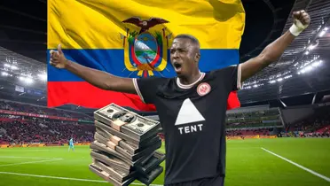 William Pacho con la bandera de Ecuador