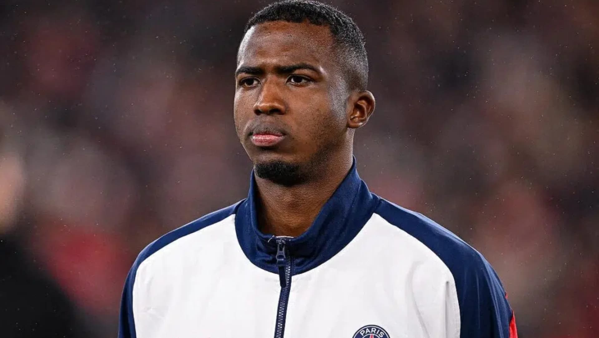 William Pacho jugador del PSG