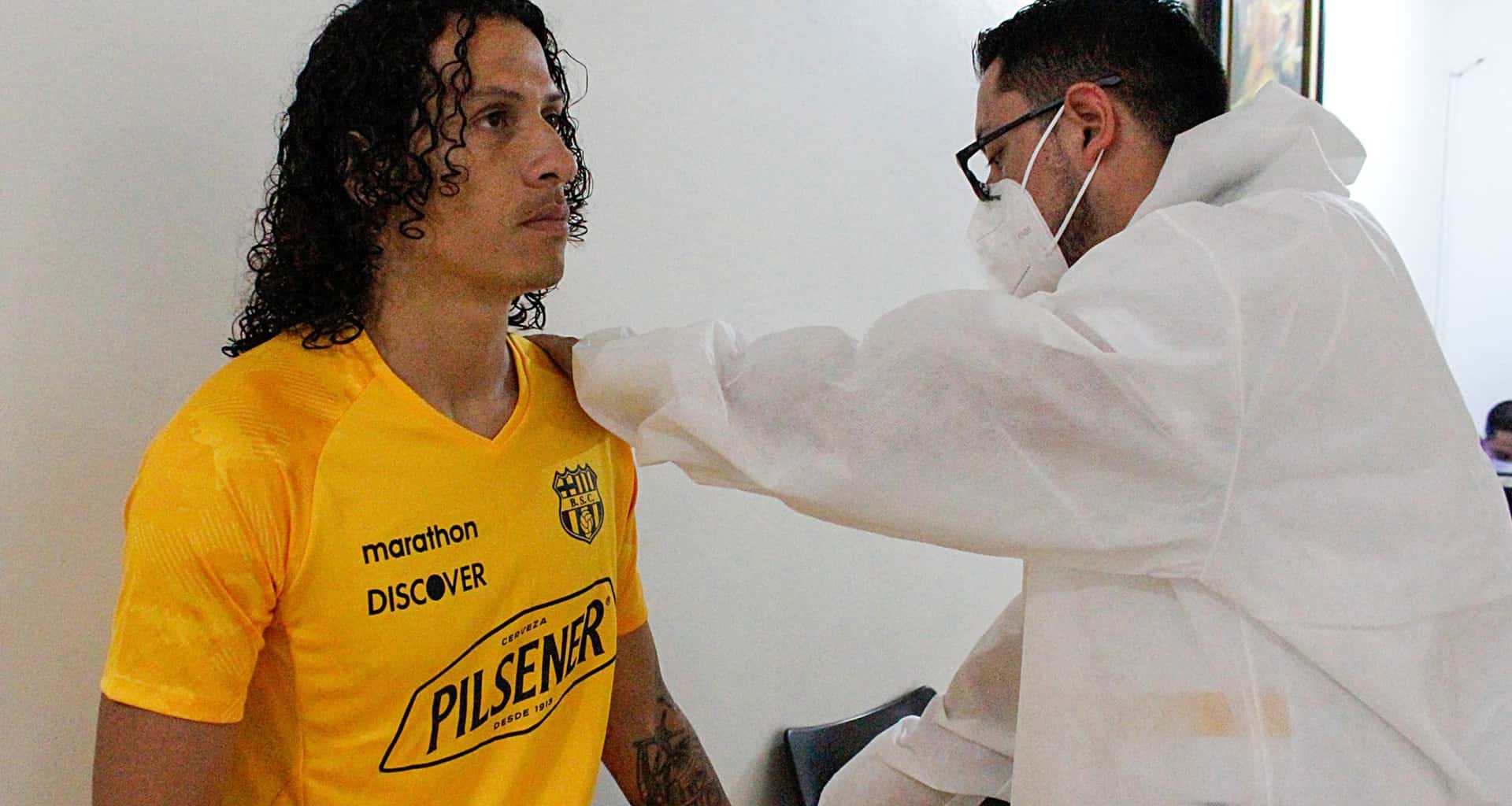 Williams Riveros necesita ser operado por una lesión que tiene desde mitad de año, sin embargo, Riveros tomó una decisión