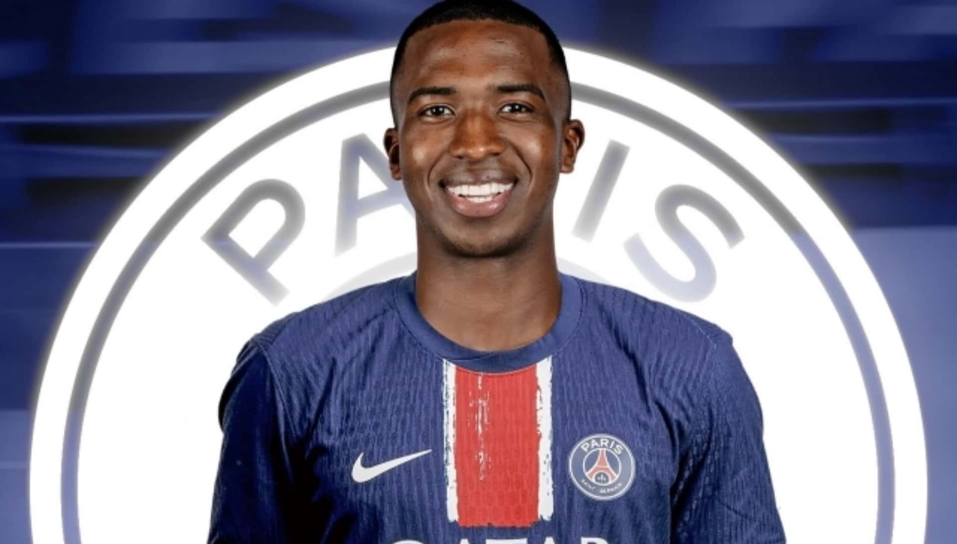 Willian Pacho jugador del PSG