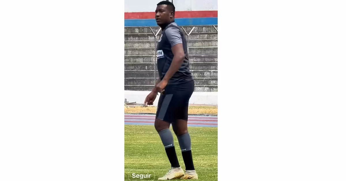 Jhon Cifuente en el Daquilema FC