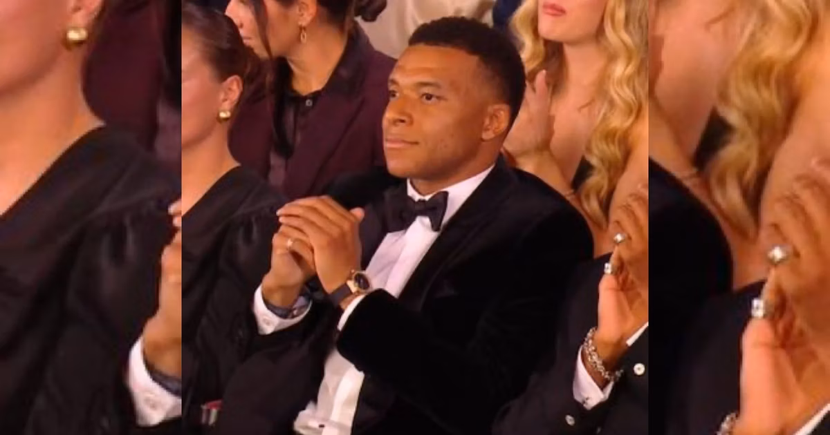 La reacción de Kylian Mbappé al Balón de Oro de Kane