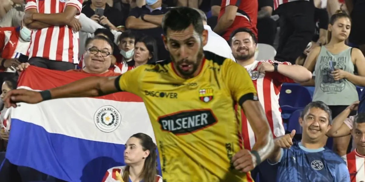 Bruno Piñatares y Paraguay / Foto de: El Futbolero Ecuador