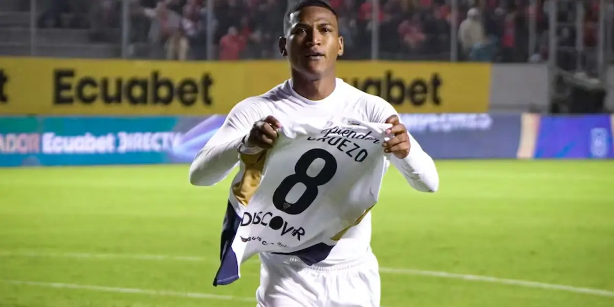 Mientras todos piden a Kevin Minda, lo que hace Carlos Gruezo para ganarse la titularidad con Tiago Nunes