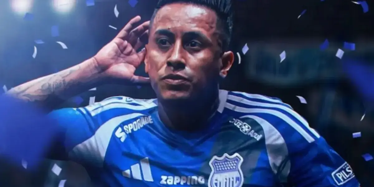 Ni 10 minutos y lo que tuvo que hacer Christian Cueva para tocar el balón en Emelec