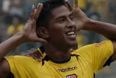 David Quiroz sigue paseando su talento con el balón, ahora en los Estados Unidos. Mira el gol que hizo