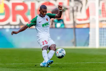 El Augsburgo de Carlos Grueso ganó en condición de visitante por 3-0 al Schalke 04