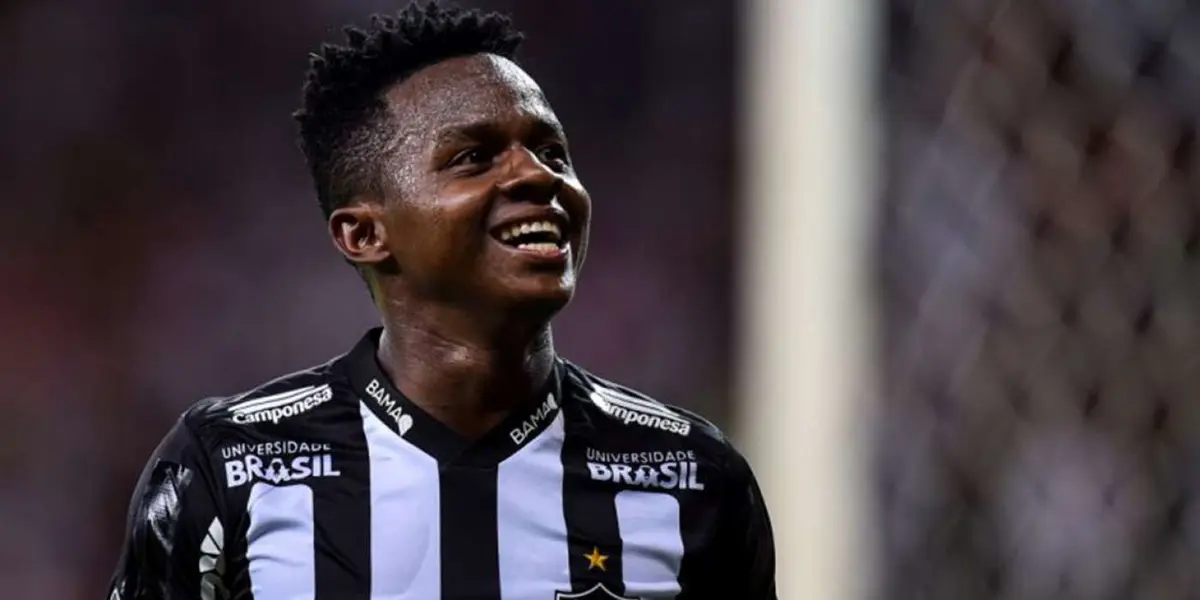 El ecuatoriano tendrá sanciones por parte de Atlético Mineiro