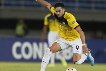 El joven delantero espera sumar minutos frente a Uruguay
